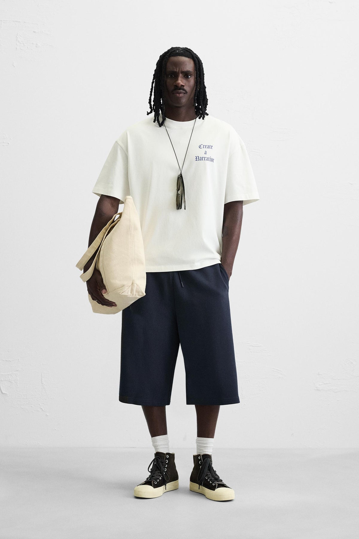 PRINTED GRAPHIC T-SHIRT - Image 1