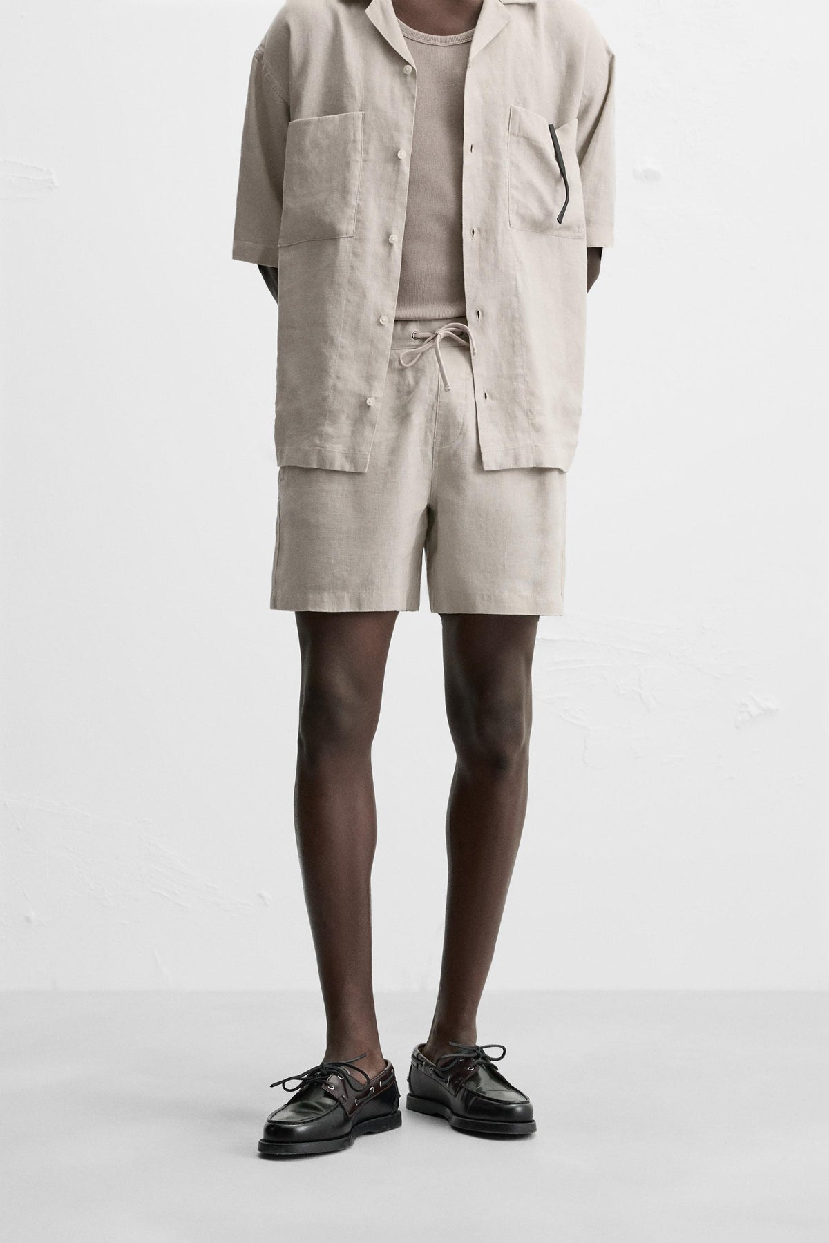 100% LINEN BERMUDA SHORTS - Image 2