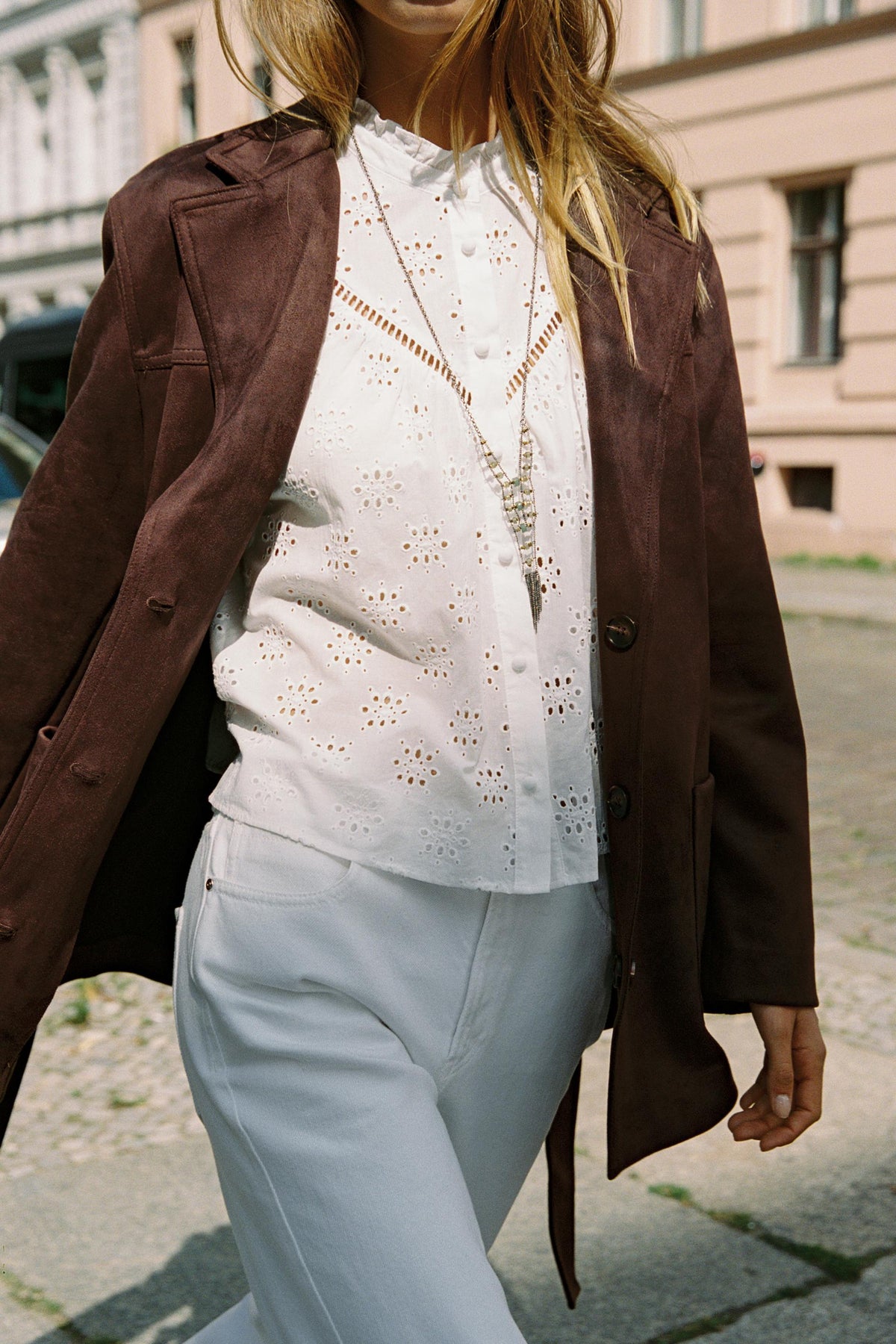 Gürteljacke in Wildlederoptik