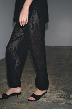 FLORAL STRUCTURE KNIT TROUSERS - Image 3