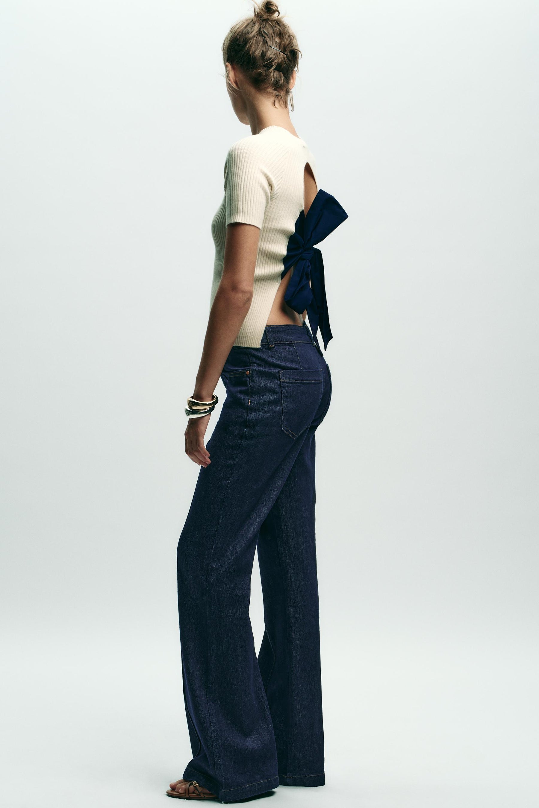 Strickpullover mit Schleife