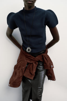 Strickpullover mit Puffärmeln