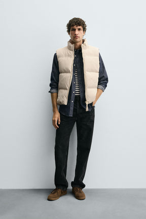 REGULAR FIT PADDED GILET - Image 1