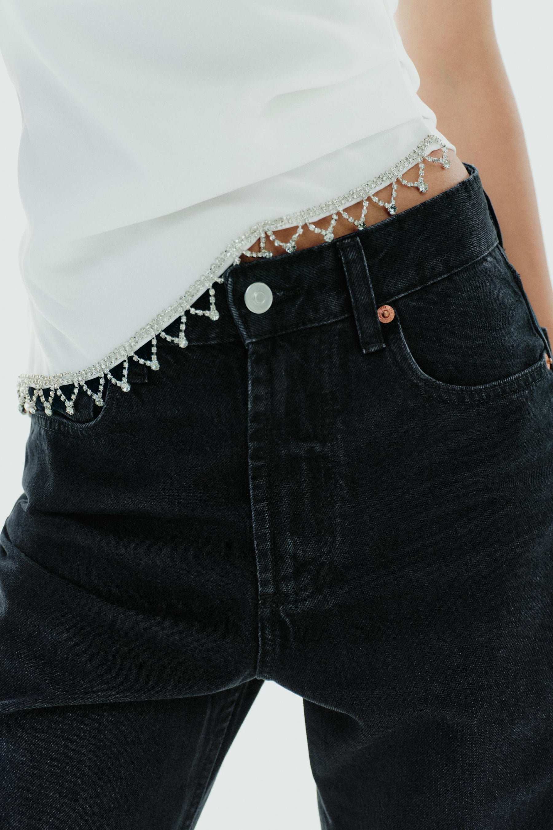 Trägerloses Juwelen-Top