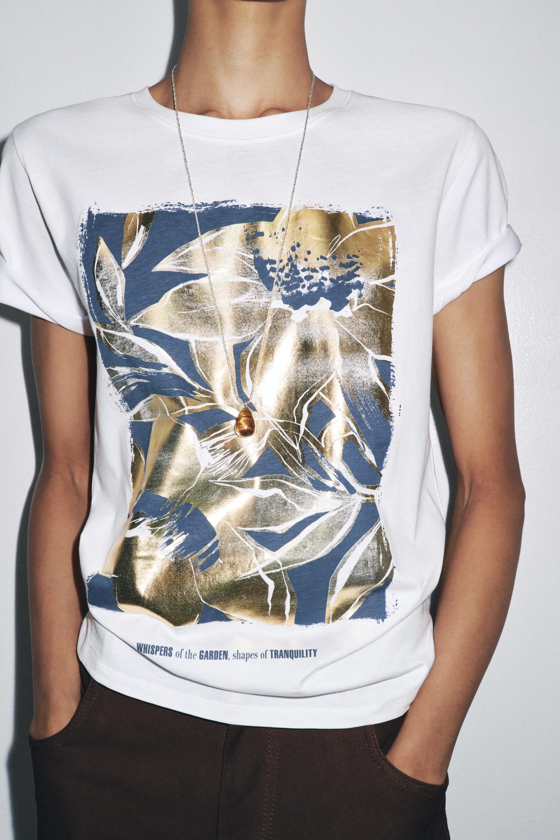 T-Shirt mit Metallic-Print