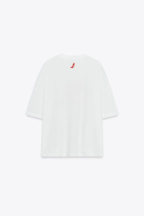 Prada-inspiriertes T-Shirt