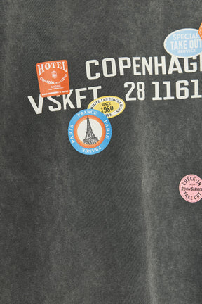 Gewaschenes T-Shirt mit Aufdruck