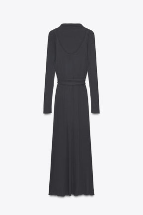 Kleid mit Bindegürtel