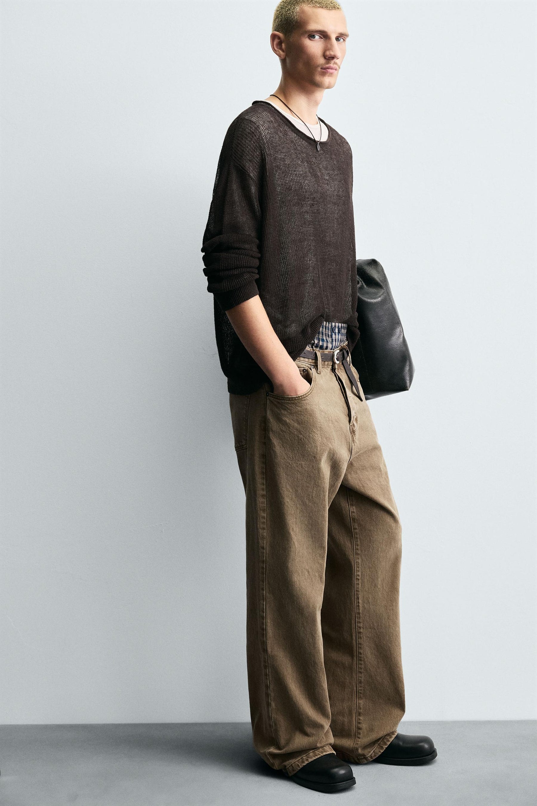 RELAXED FLARE FIT JEANS - Image 6