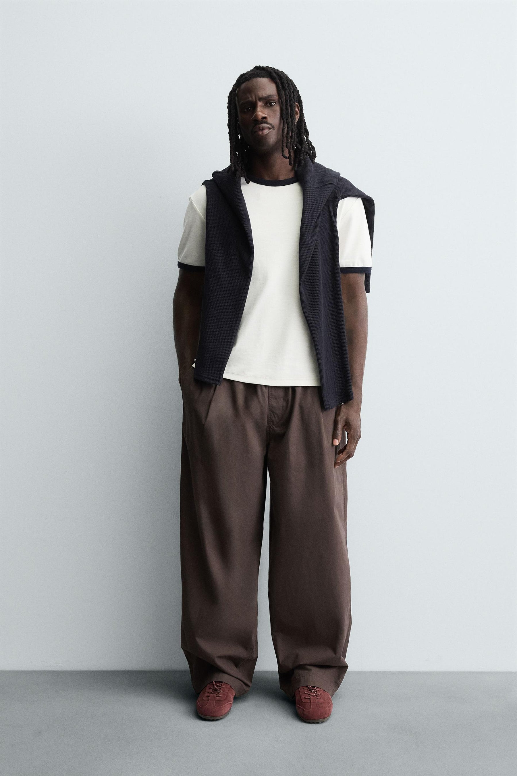 BALLOON FIT PLEATED TROUSERS - Image 1