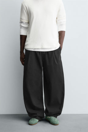 BALLOON FIT PLEATED TROUSERS - Image 2
