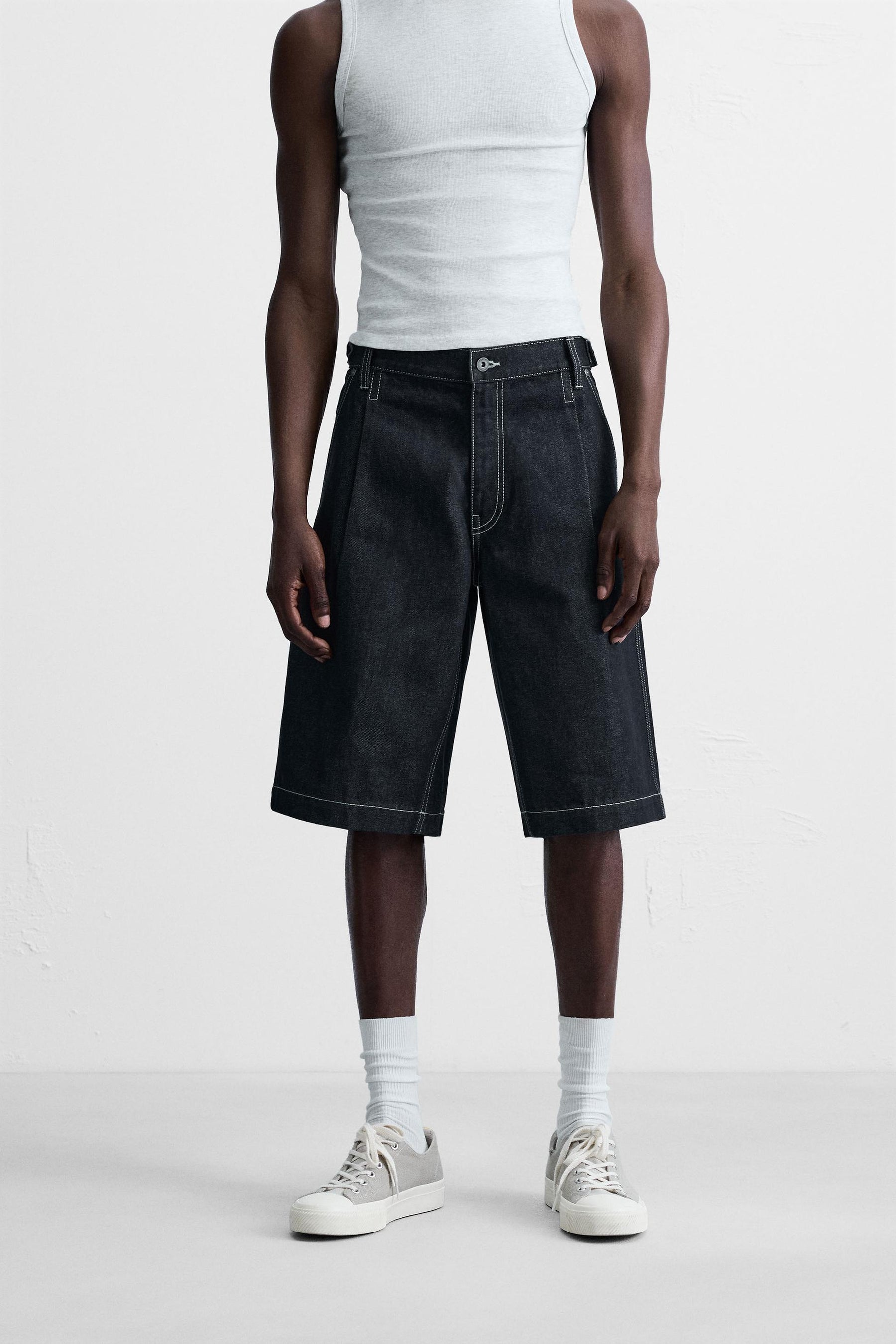 BELTED BAGGY FIT DENIM BERMUDA SHORTS - Image 2