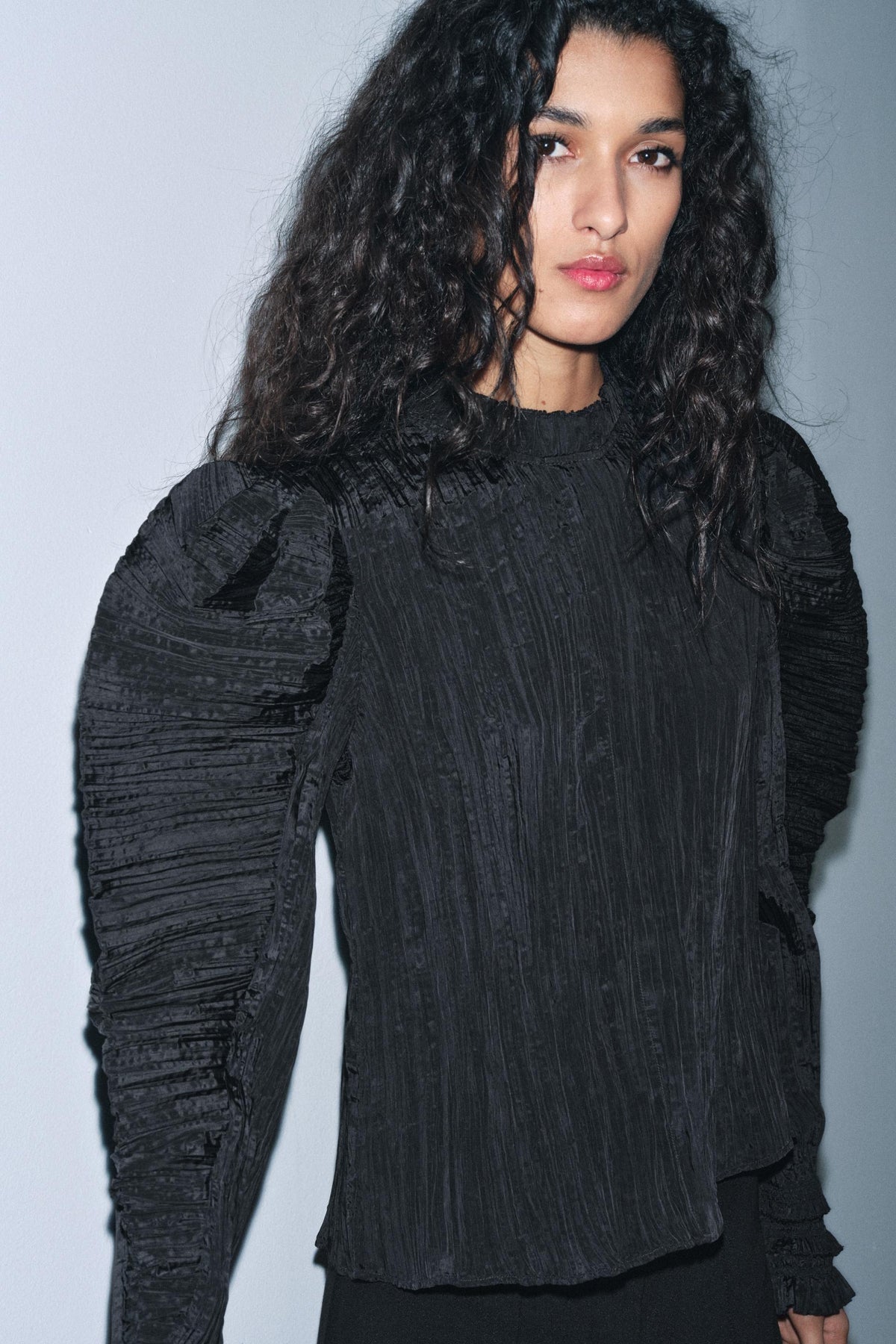 Bluse mit Puffärmeln und Knittereffekt