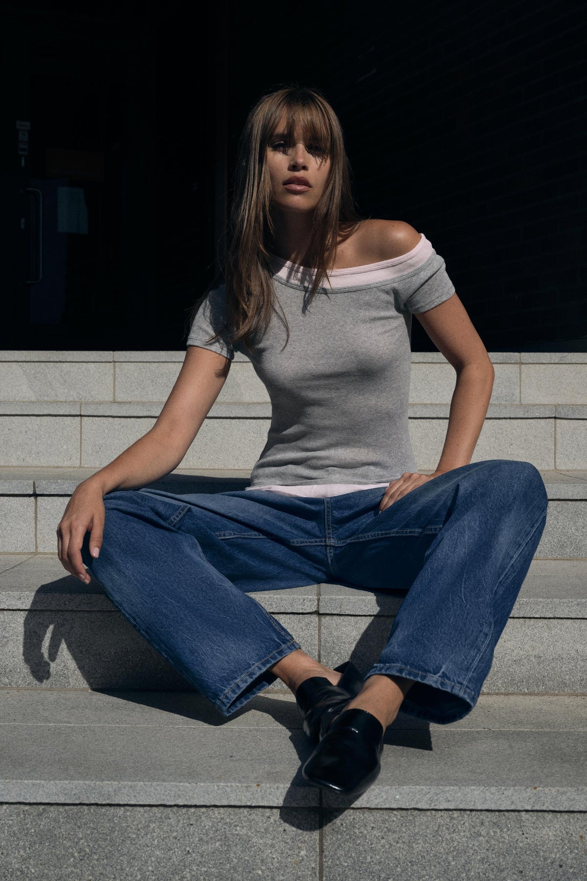 HOCHGESCHNITTENE FASSJEANS