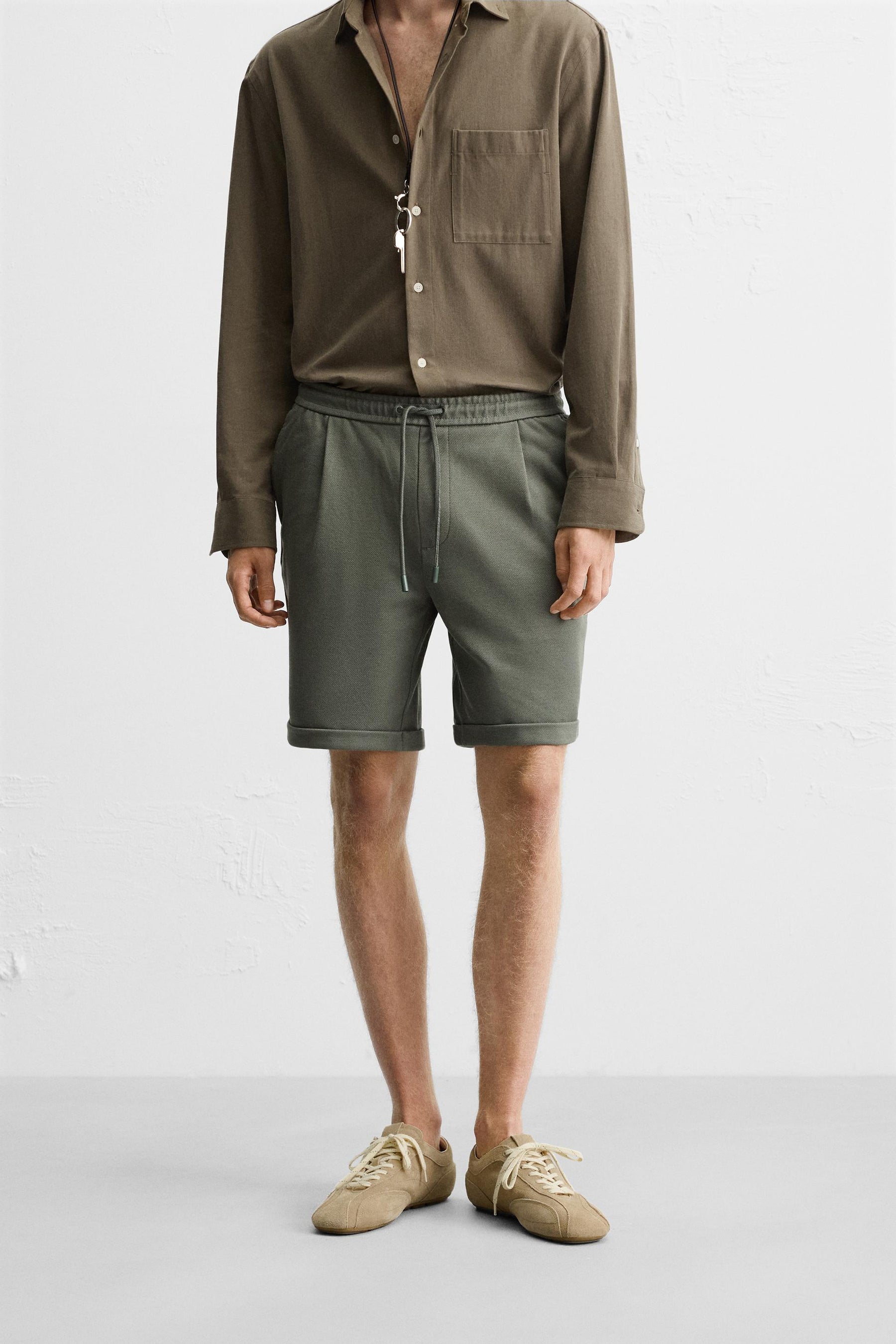 COMFORT BERMUDA SHORTS - Image 2