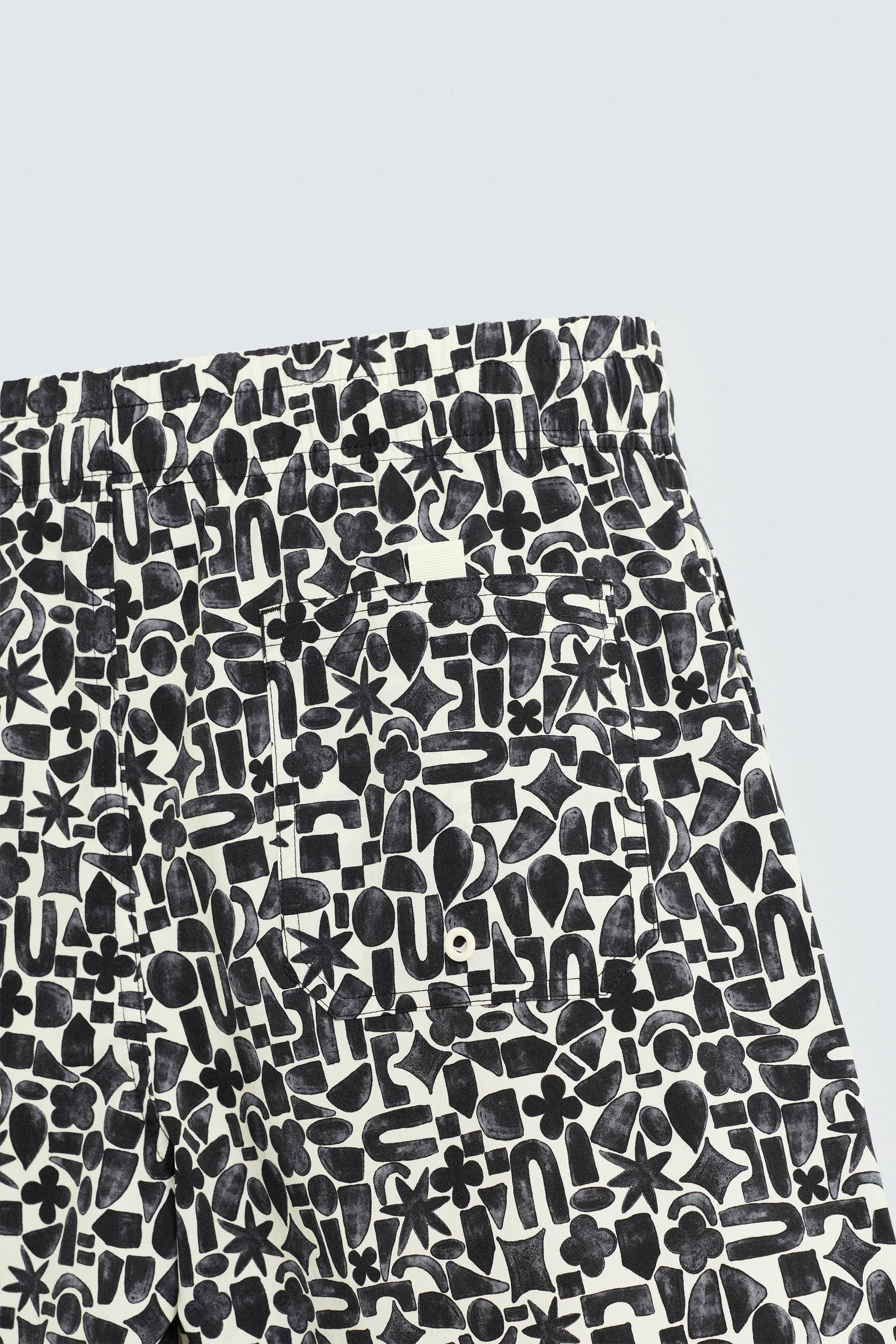 GEOMETRIC PRINT LONG SWIMMING TRUNKS - Image 8