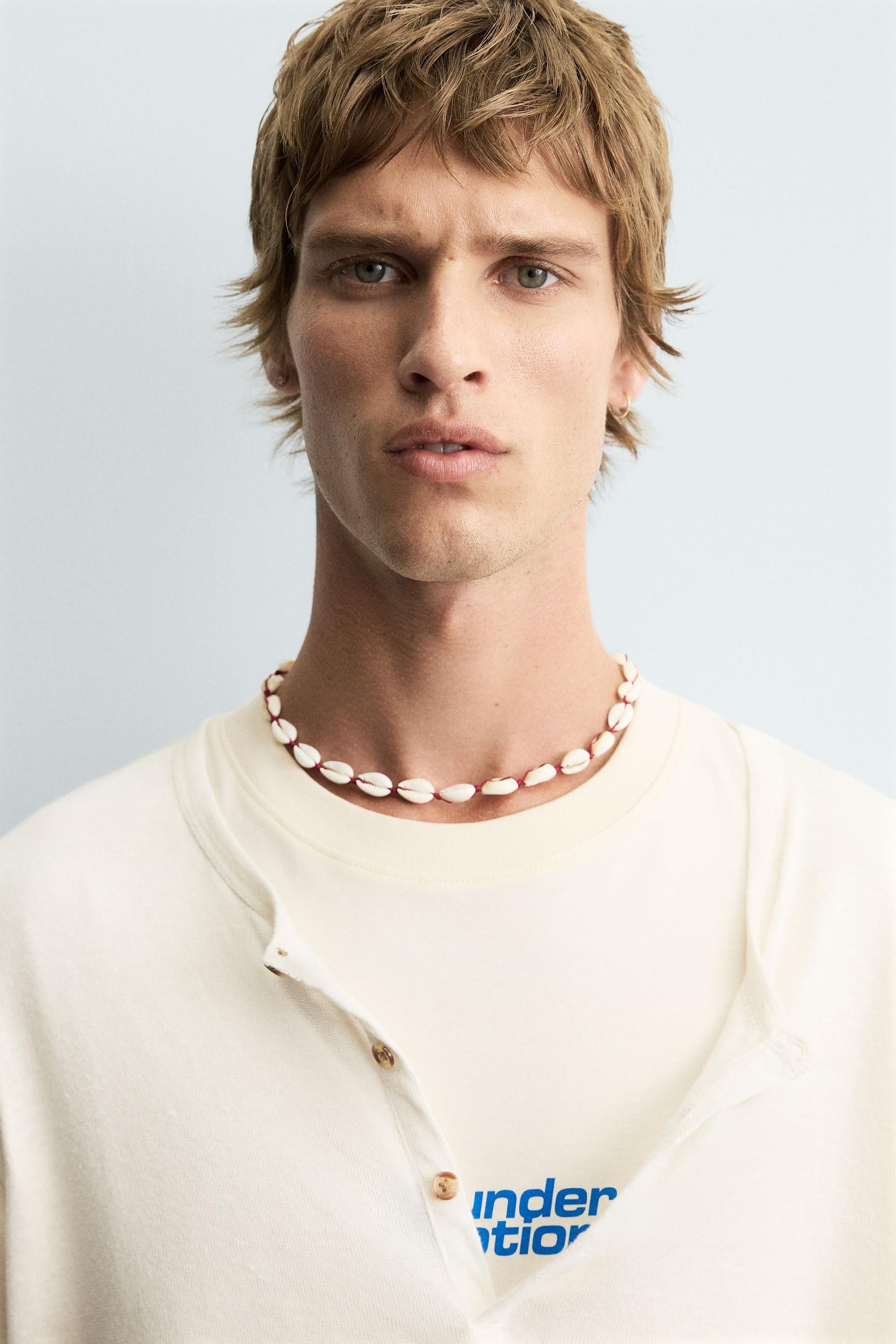 T-SHIRT WITH CONTRAST PRINTS - Image 6