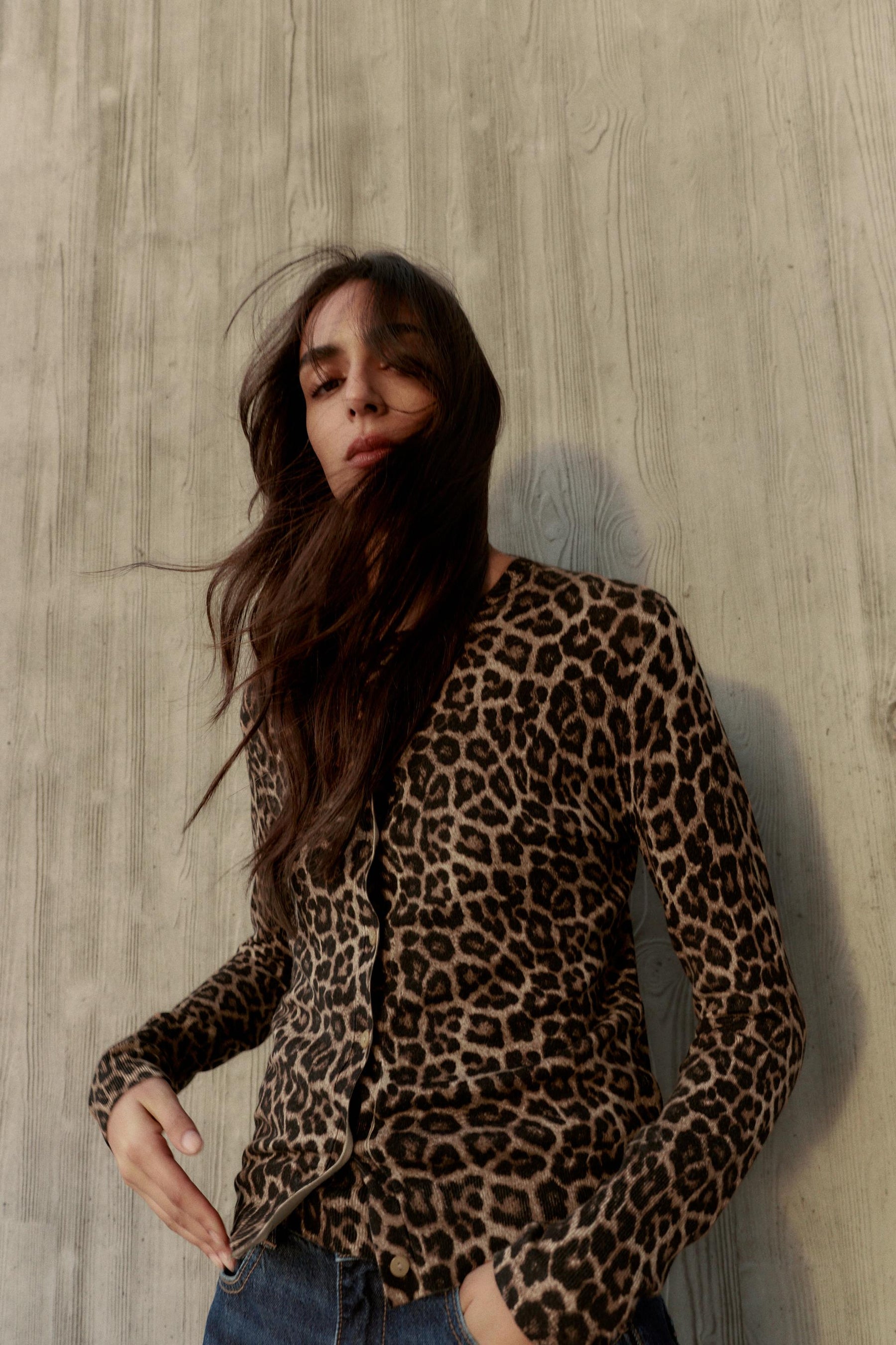 ANIMAL PRINT CARDIGAN - Image 2