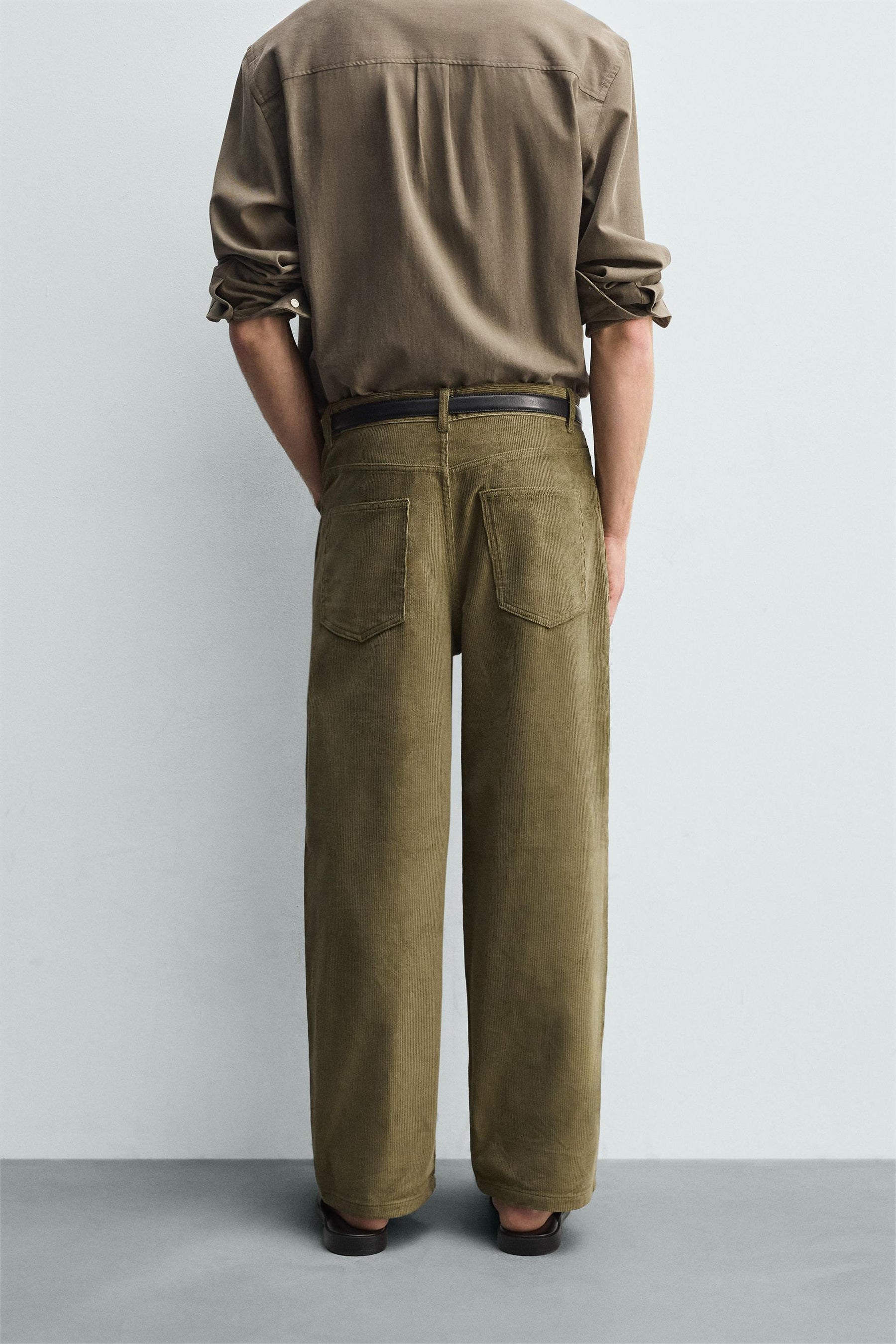 Balloon Corduroy Pants