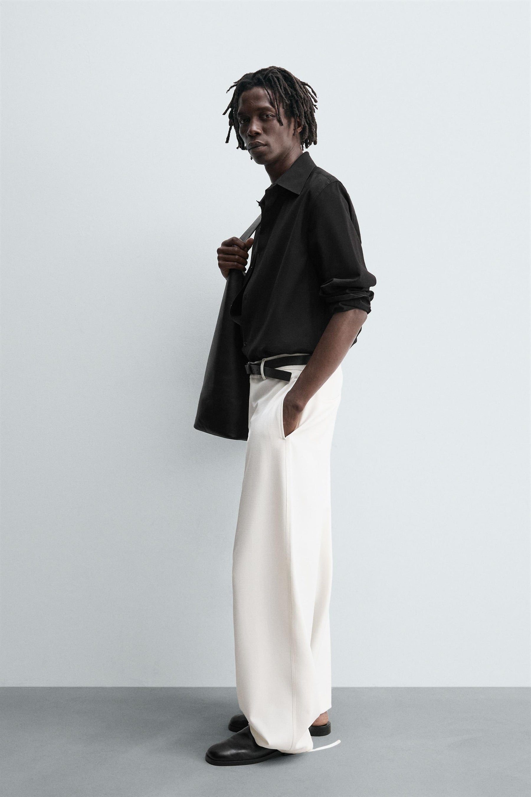 TEXTURED RELAXED FIT TROUSERS - Image 3