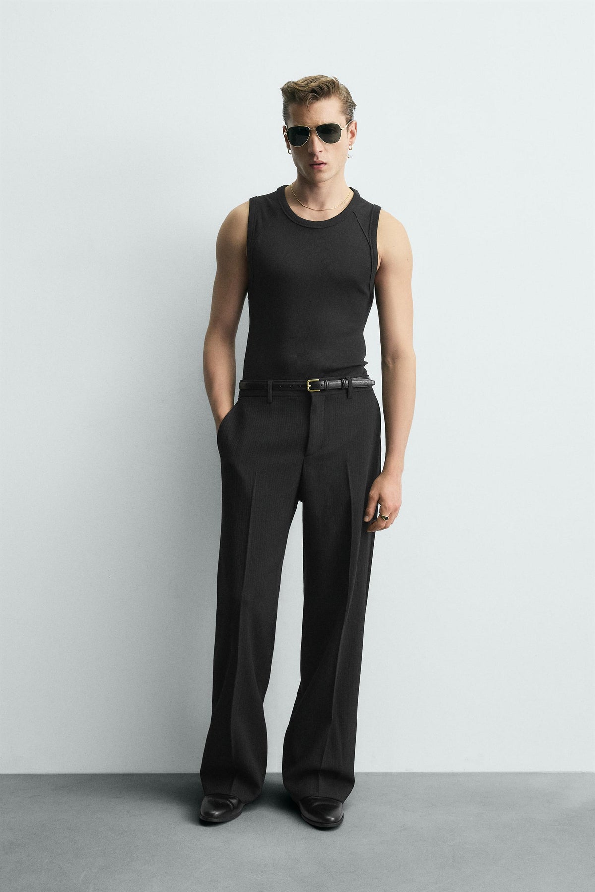 SLIM FIT TANK TOP - Image 1