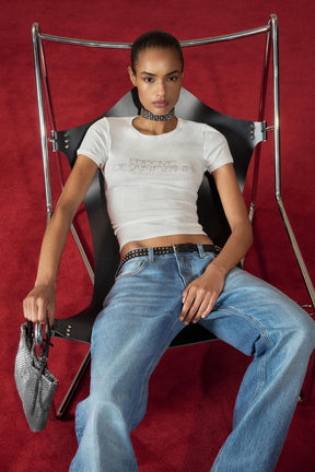 Glänzendes Text-T-Shirt