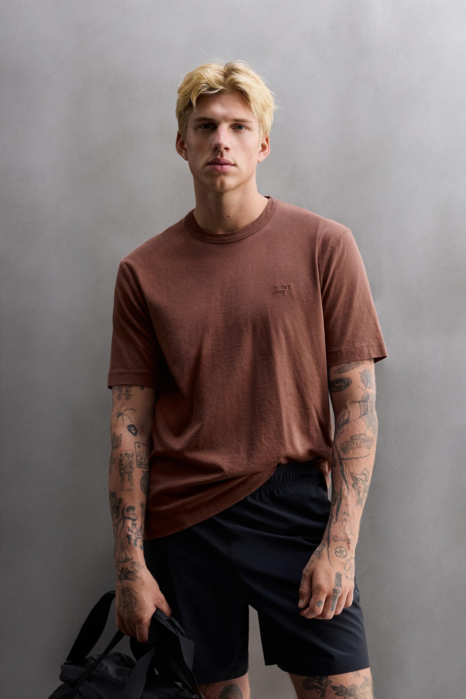 EMBROIDERED HEAVYWEIGHT T-SHIRT - Image 2