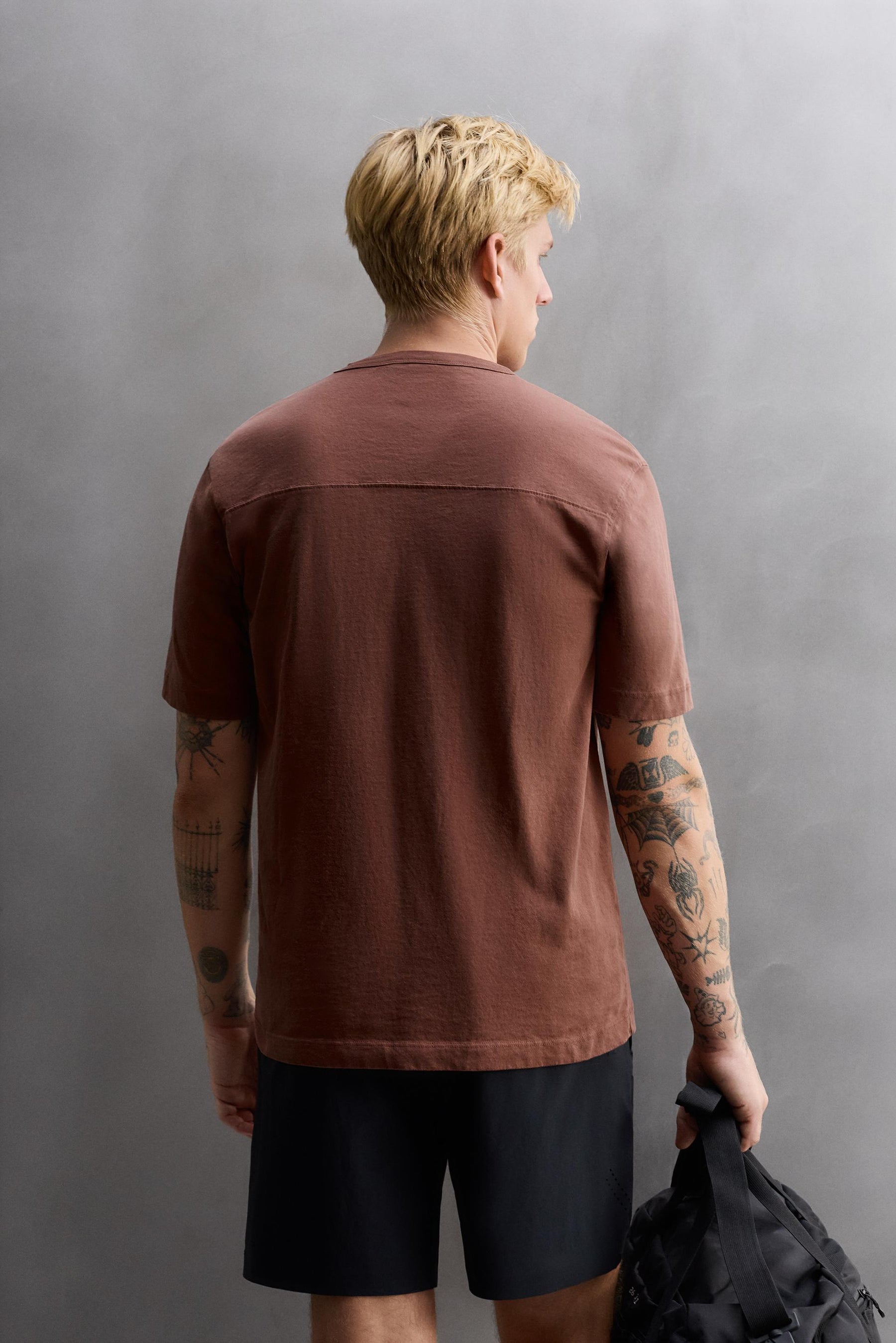 EMBROIDERED HEAVYWEIGHT T-SHIRT - Image 3
