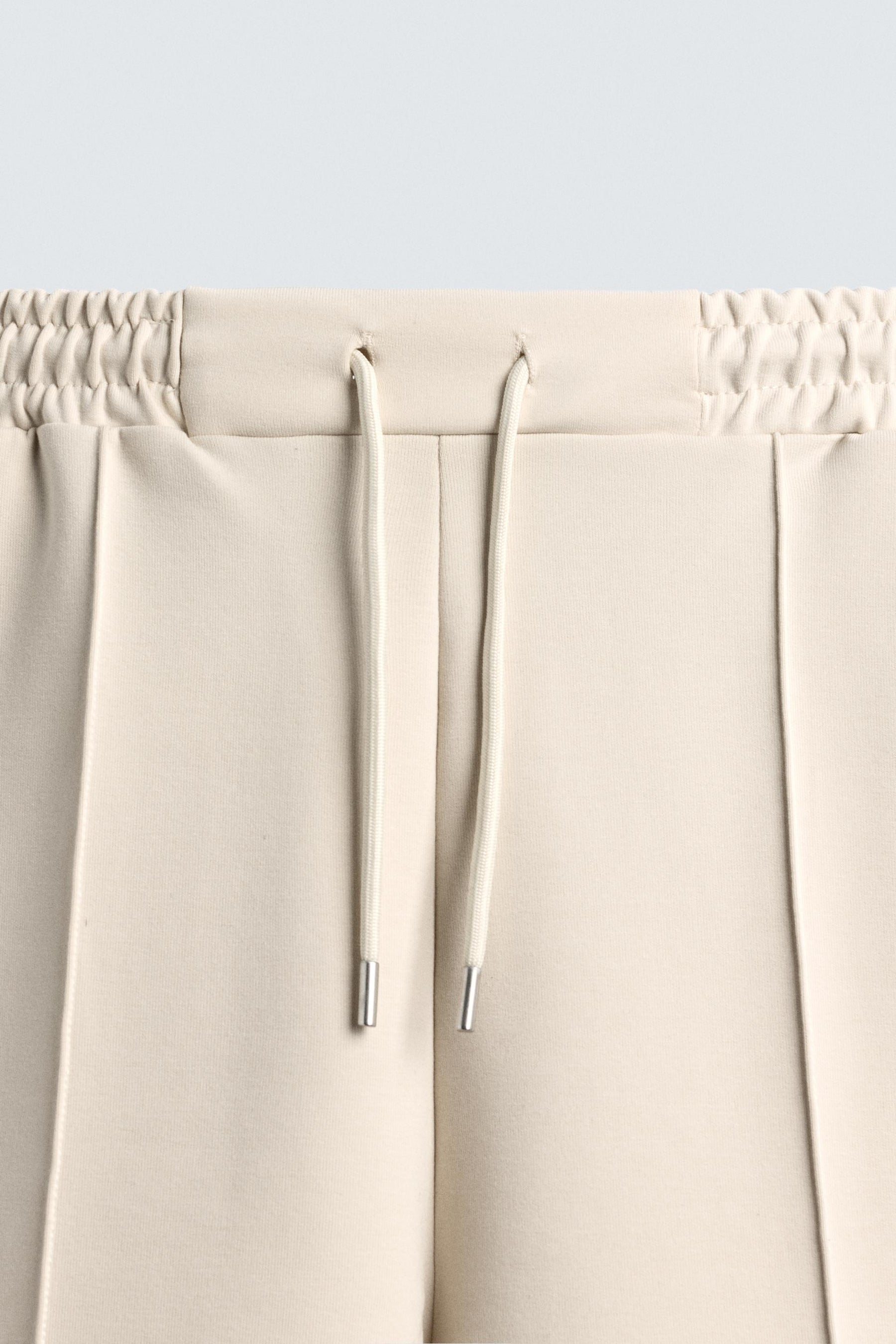 INTERLOCK BERMUDA SHORTS WITH LABEL - Image 10