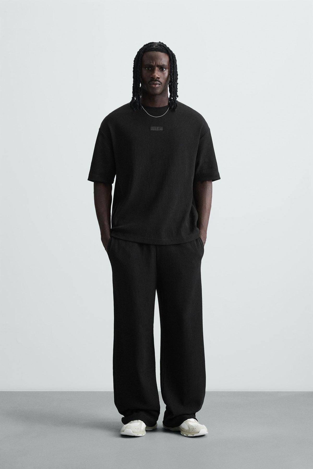 VERTICAL TEXTURE T-SHIRT - Image 1