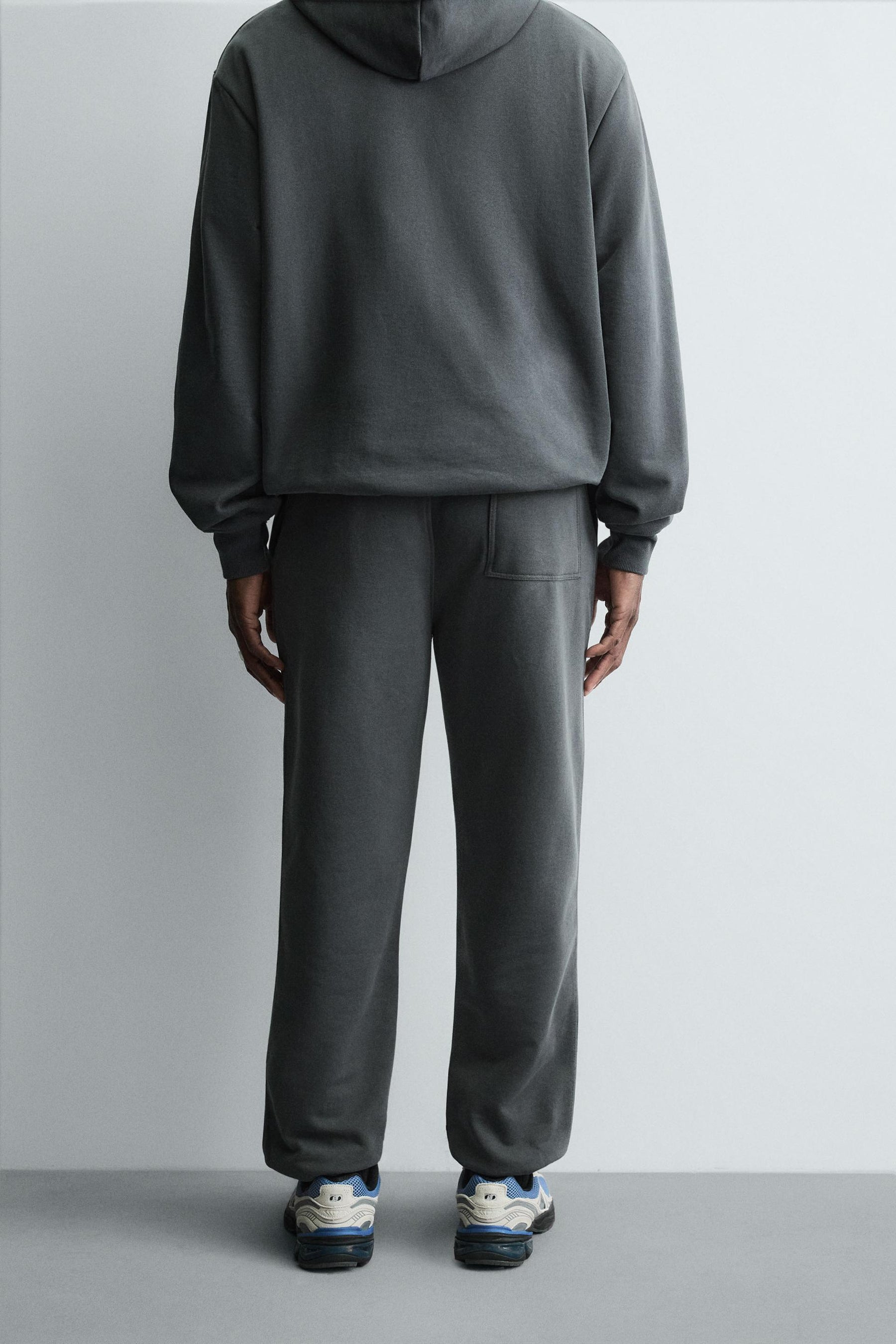 Relaxed Jogger Pants