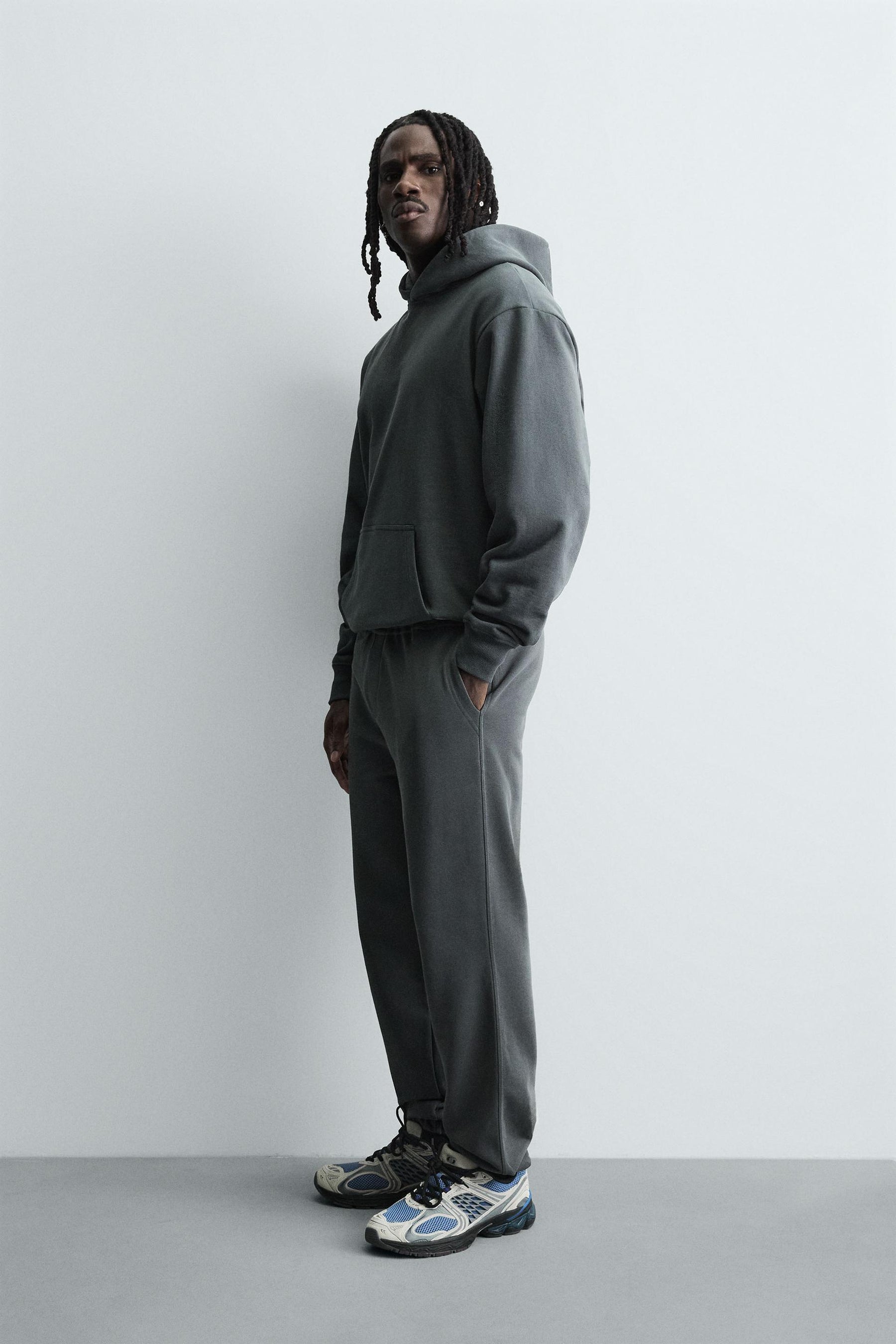 Relaxed Jogger Pants