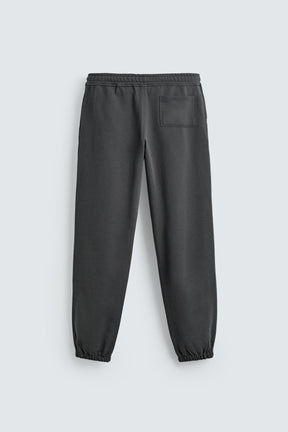 Relaxed Jogger Pants