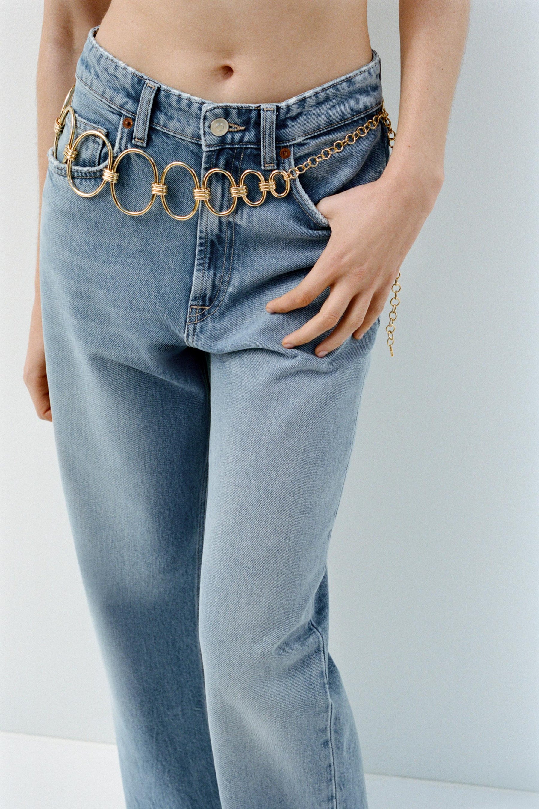 Weit geschnittene High-Waist-Jeans