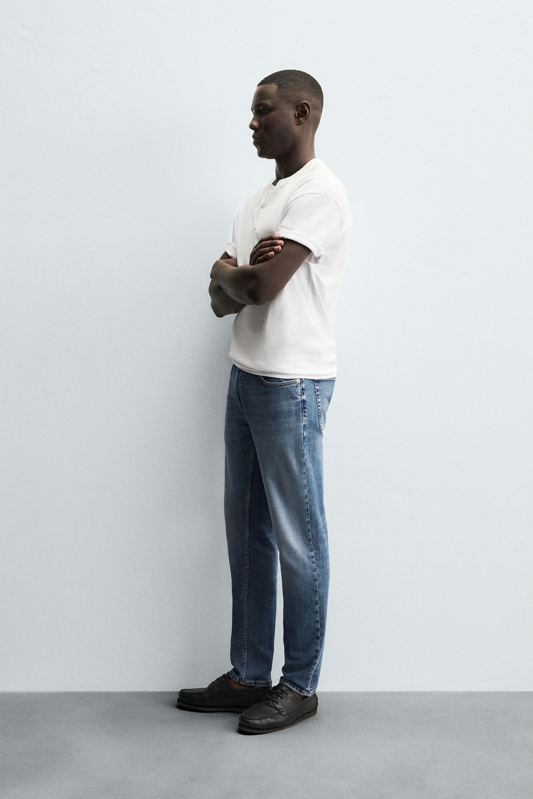 BASIC SLIM FIT JEANS - Image 4