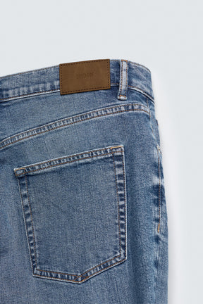 BASIC SLIM FIT JEANS - Image 8