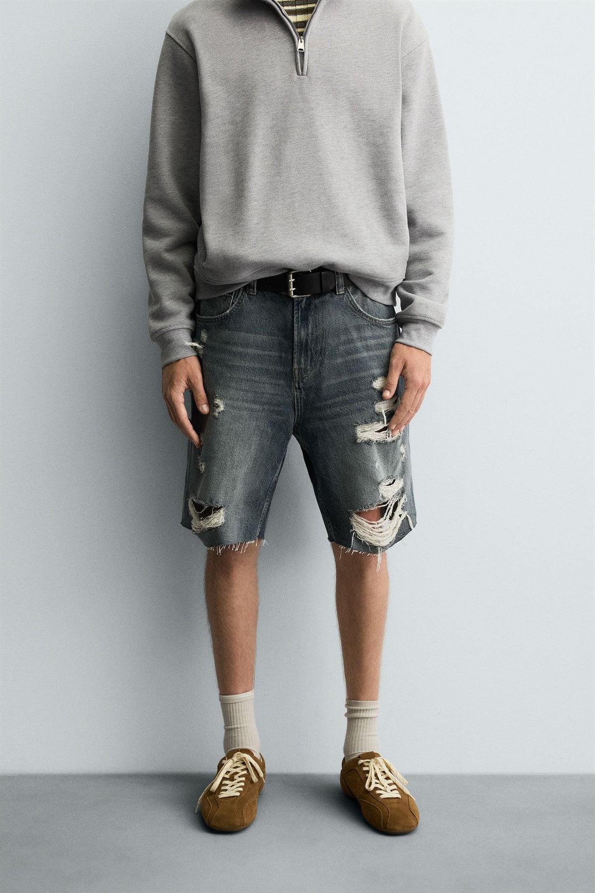 RIPPED DENIM BERMUDA SHORTS - Image 2