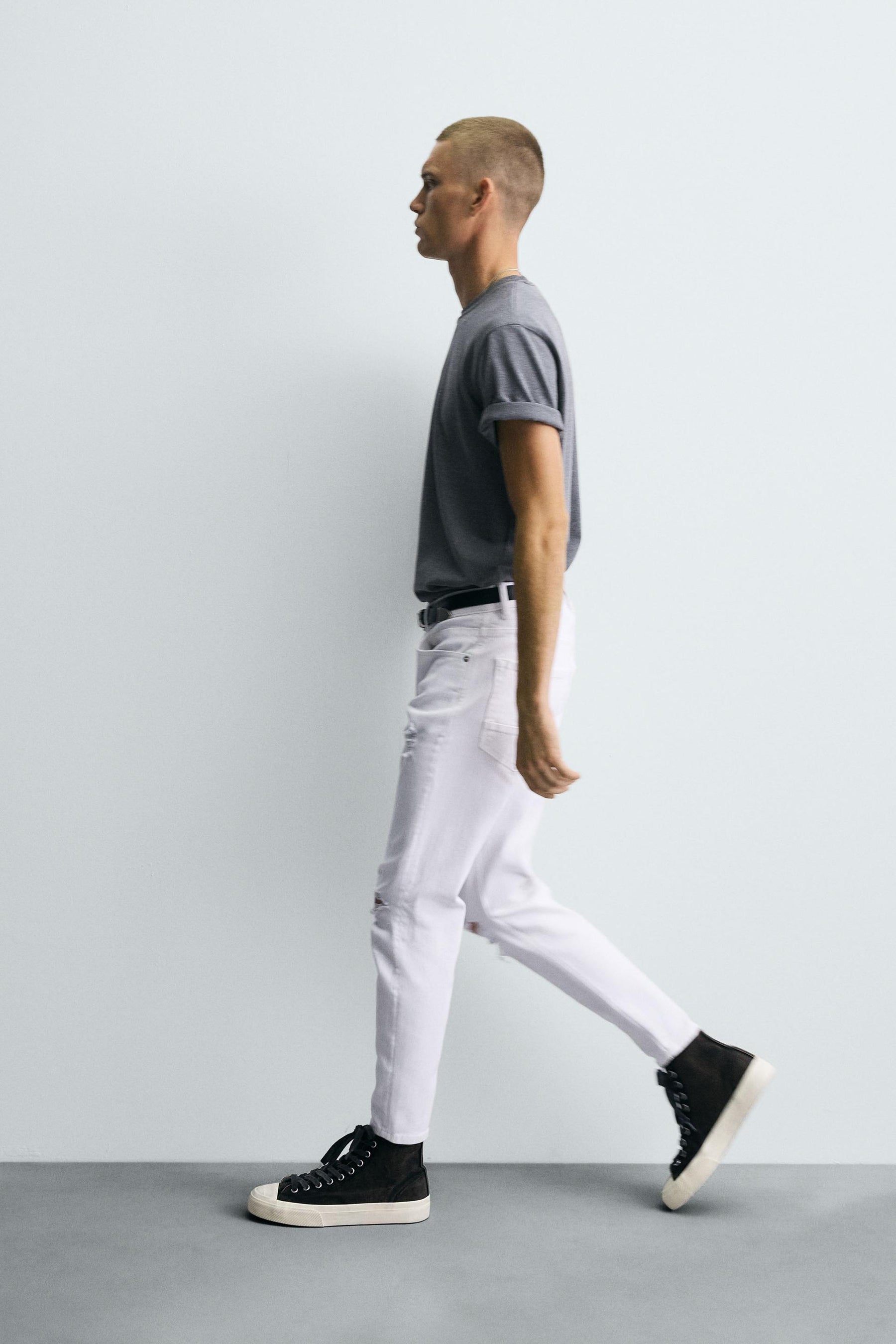 RIPPED SKINNY FIT JEANS - Image 6