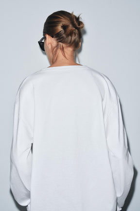 V-Ausschnitt-T-Shirt