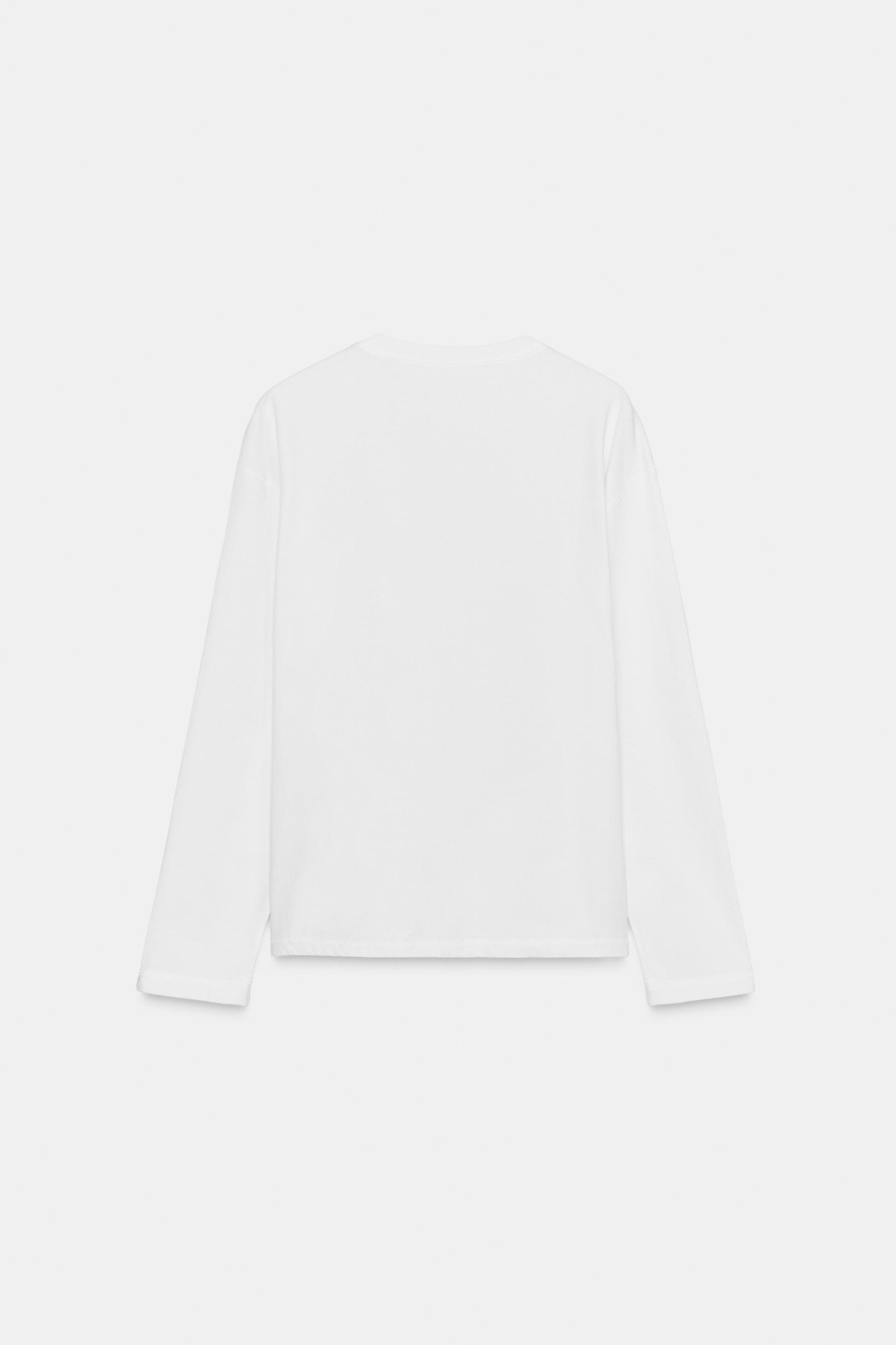 V-Ausschnitt-T-Shirt