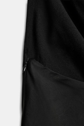 Satin-Top mit Perlenbesatz