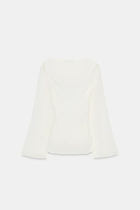 GEORGETTE-SHIRT MIT SPITZENAKZENTEN