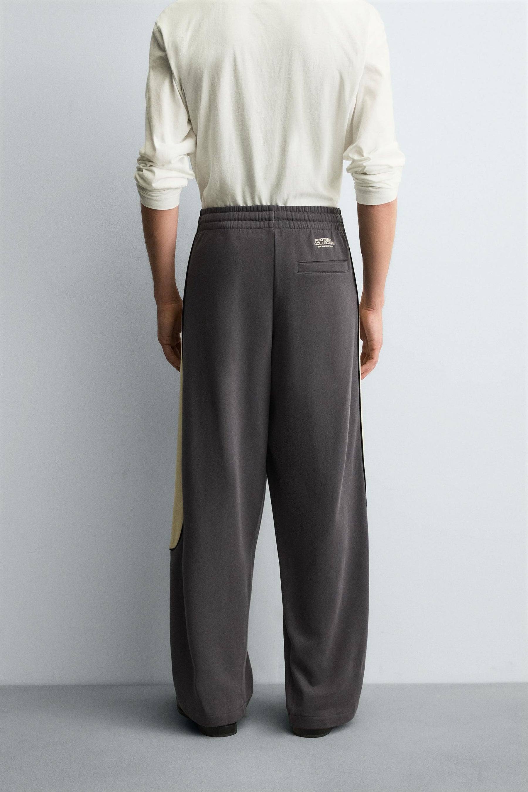 RELAXED FIT COLOUR BLOCK TROUSERS - Image 3