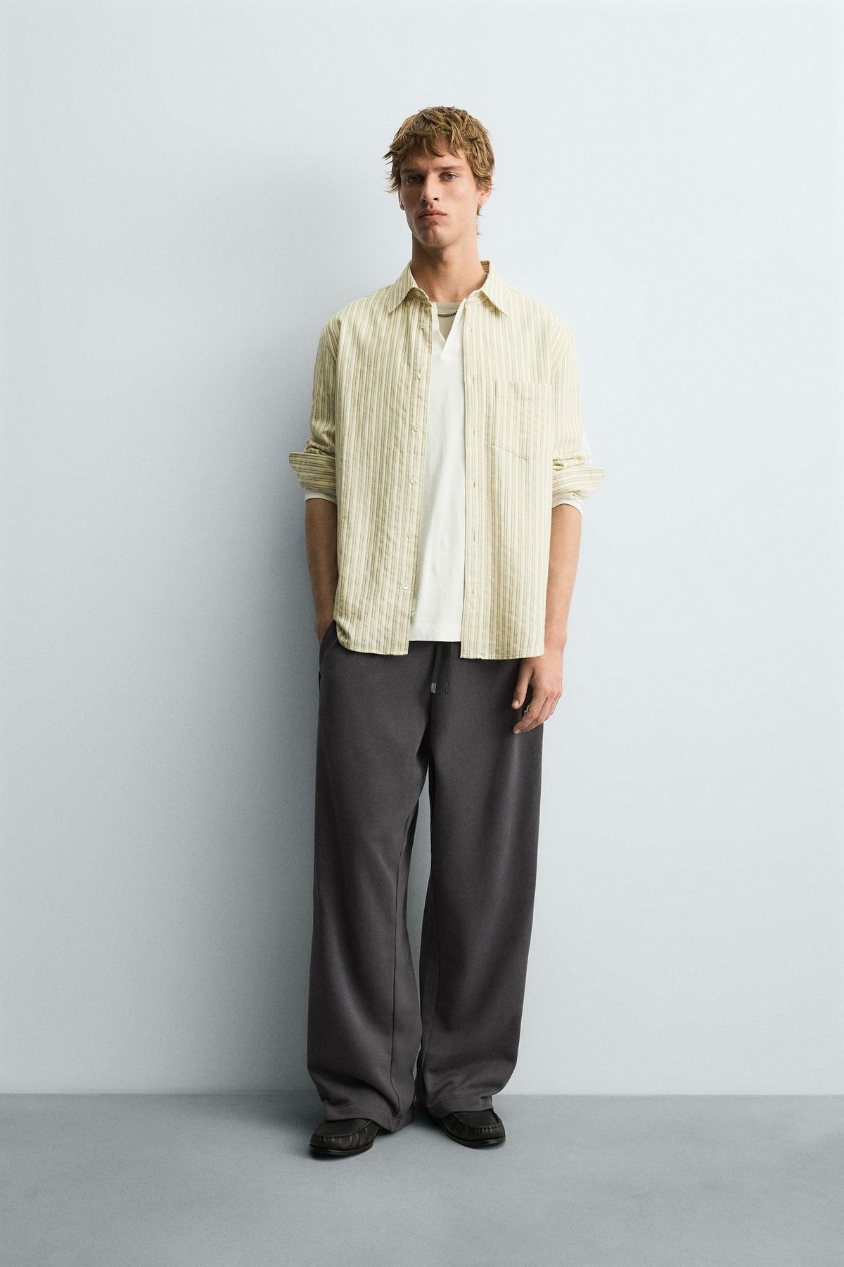 RELAXED FIT COLOUR BLOCK TROUSERS - Image 1