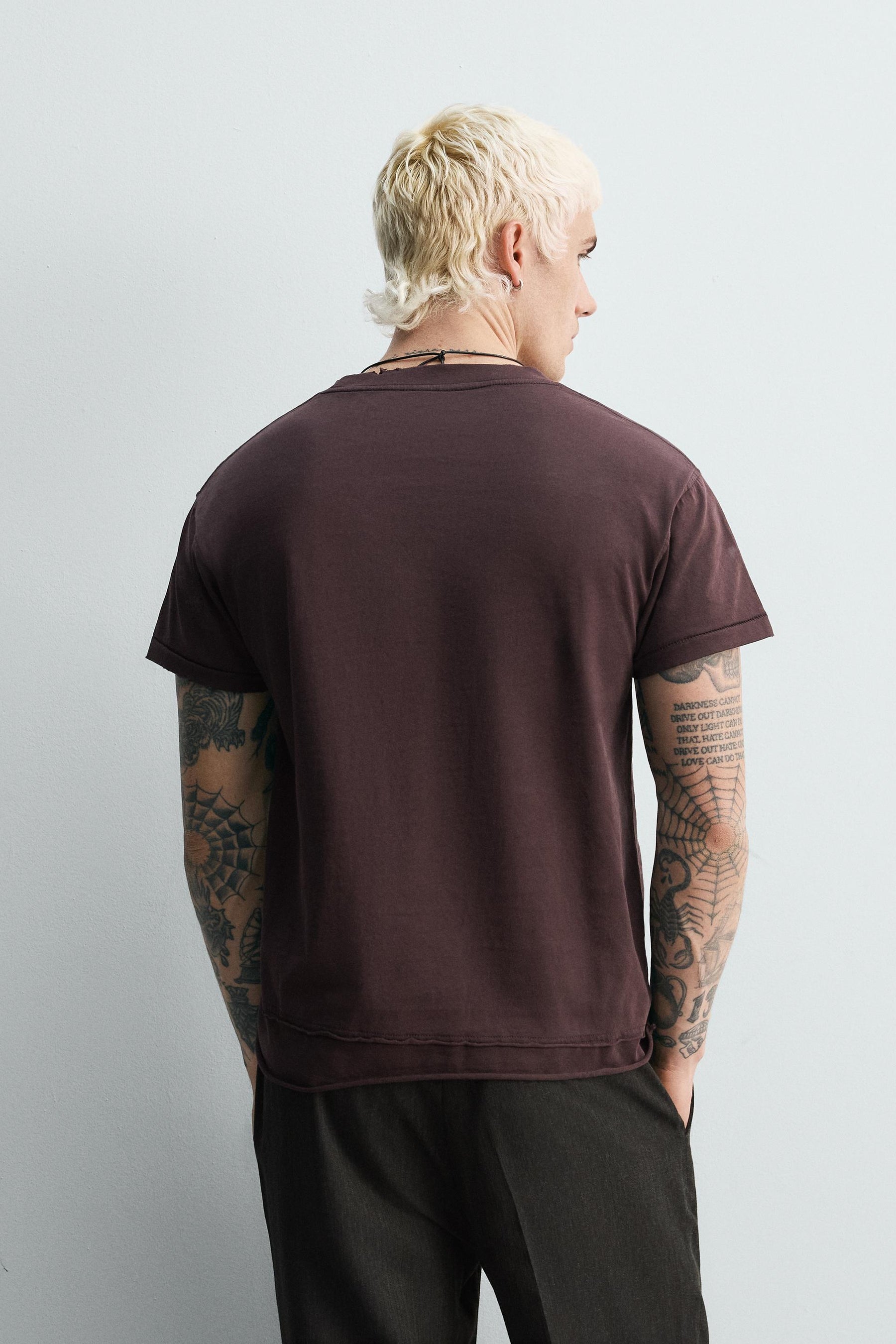IRREGULAR FINISH T-SHIRT - Image 3