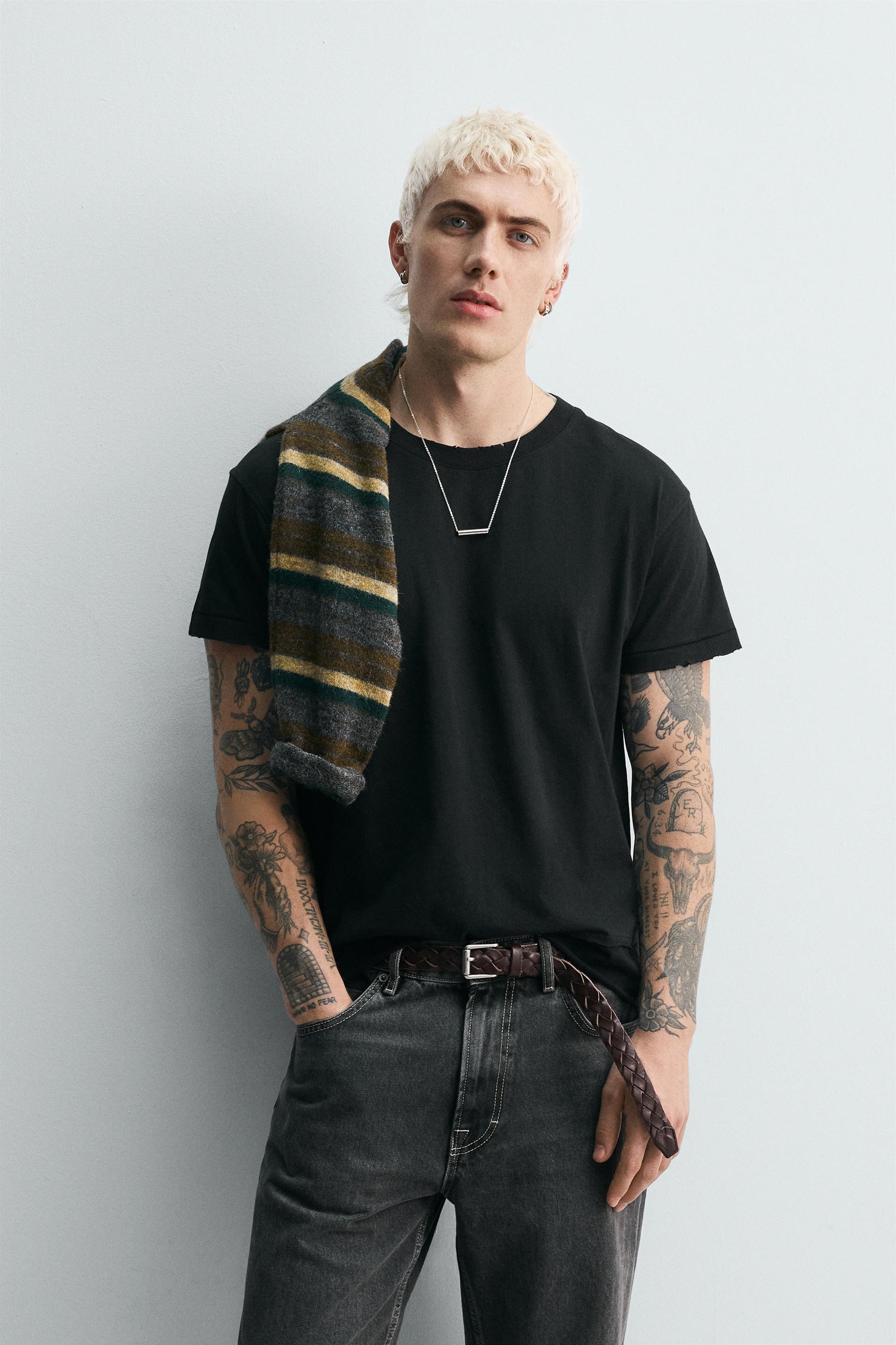 IRREGULAR FINISH T-SHIRT - Image 2