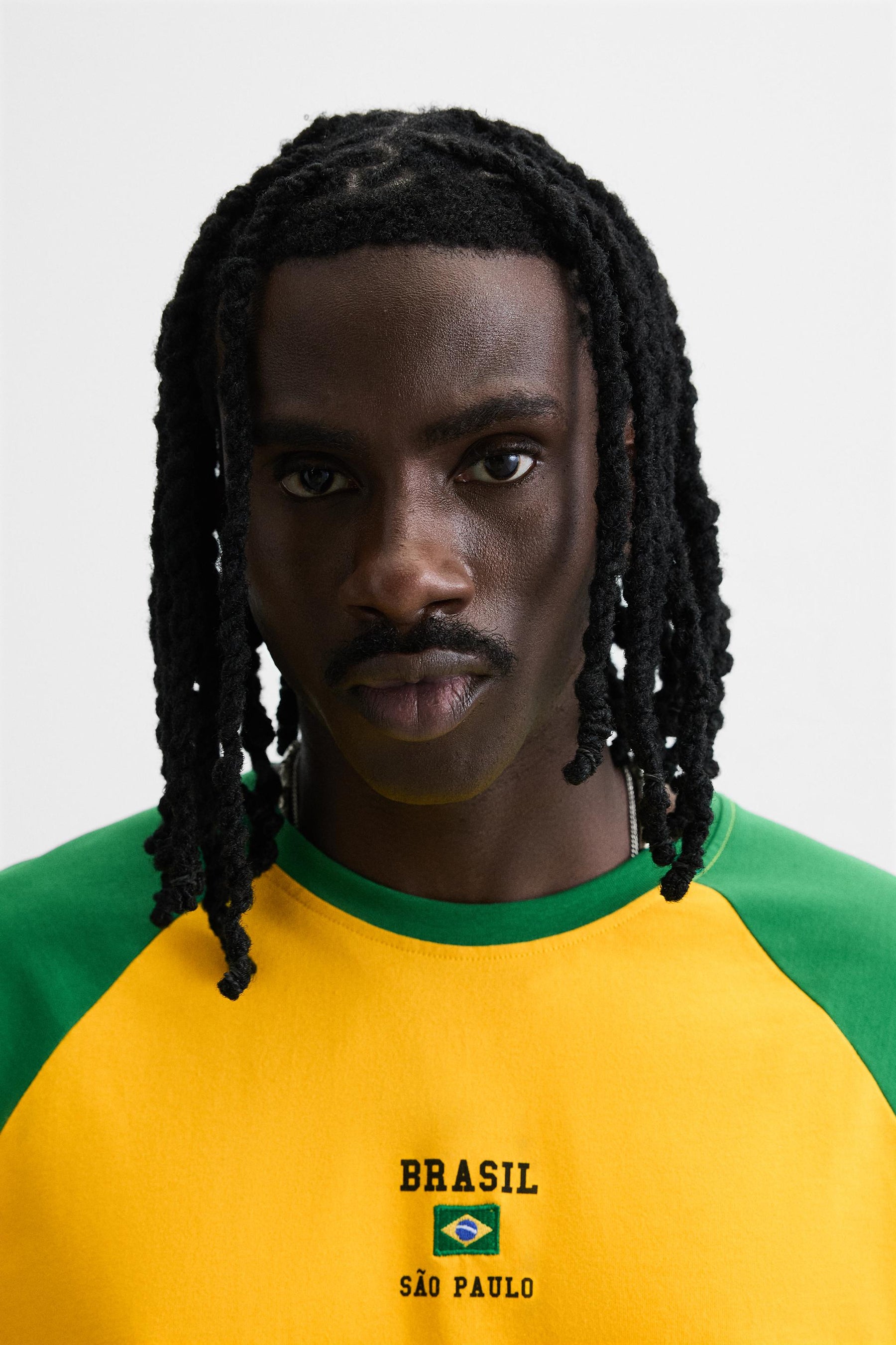 EMBROIDERED COLOUR BLOCK T-SHIRT - Image 6