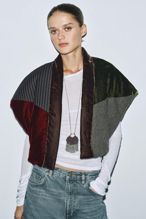 Gesteppte Samtjacke mit Kontrastmuster