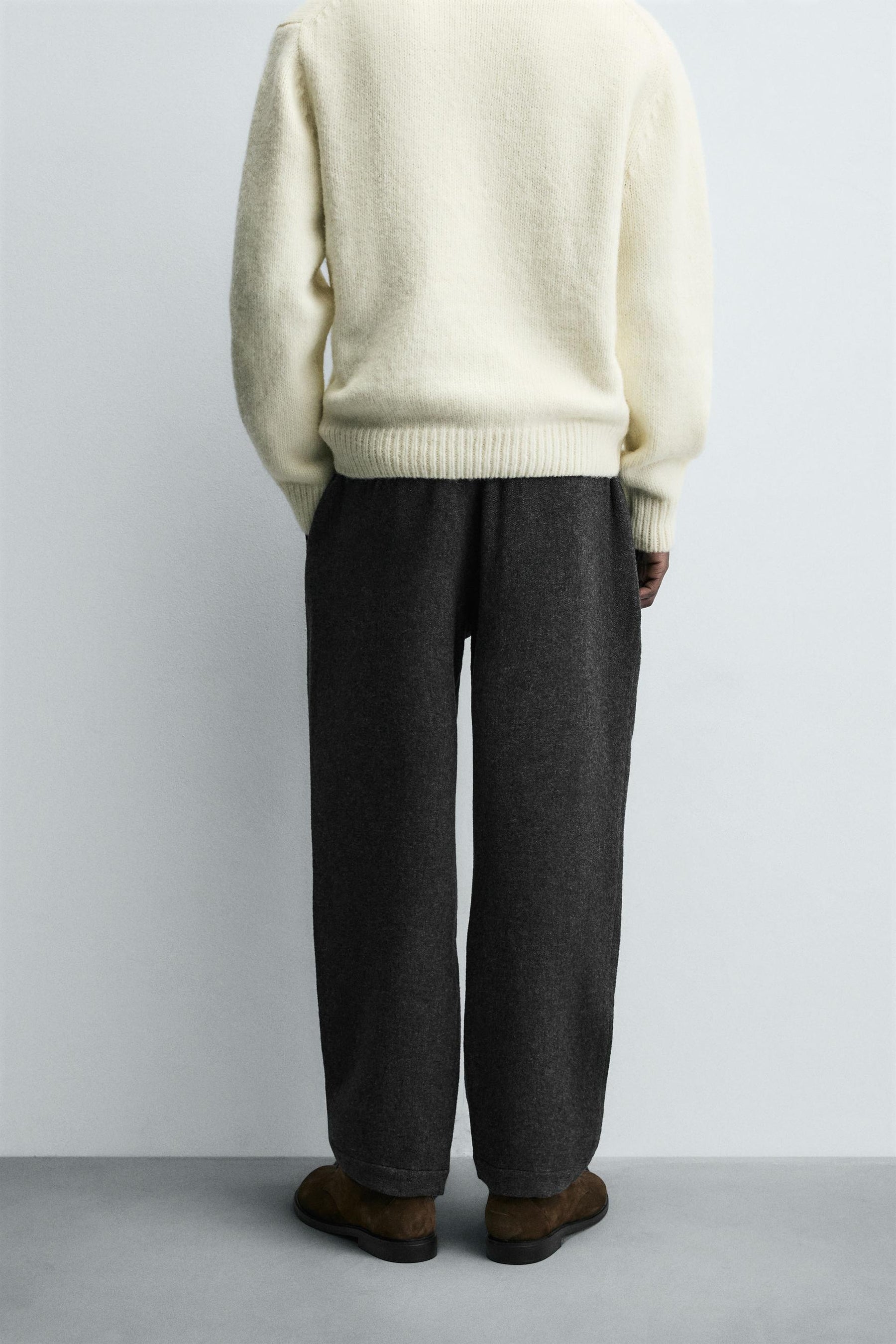 PLEATED TROUSERS WITH WOOL - Image 3