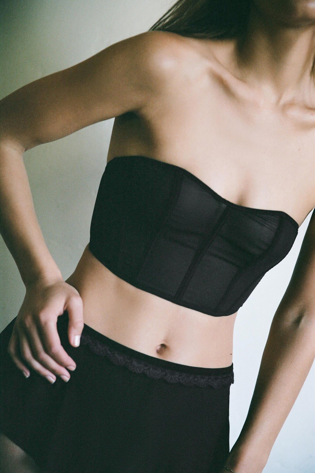 Shorts mit Häkelborte